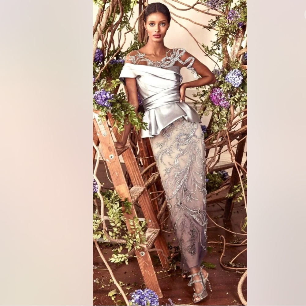 $8,995 MARCHESA 2019 Runway Crystal Bow Embroidered Long Dress Evening Gown US 2